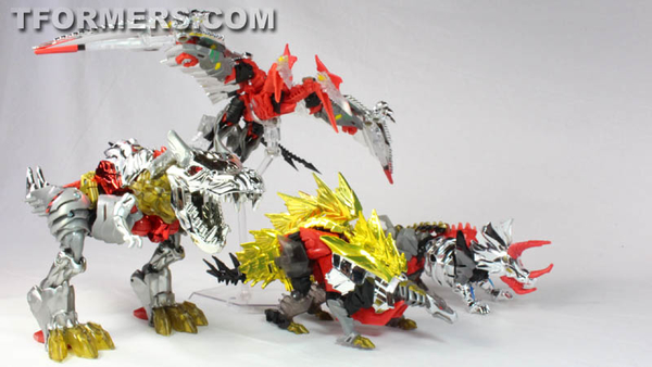 SDCC 2014   G1 Dinobots Exclusives Video Review And Images Transformers Age Of Extinction  (35 of 69)